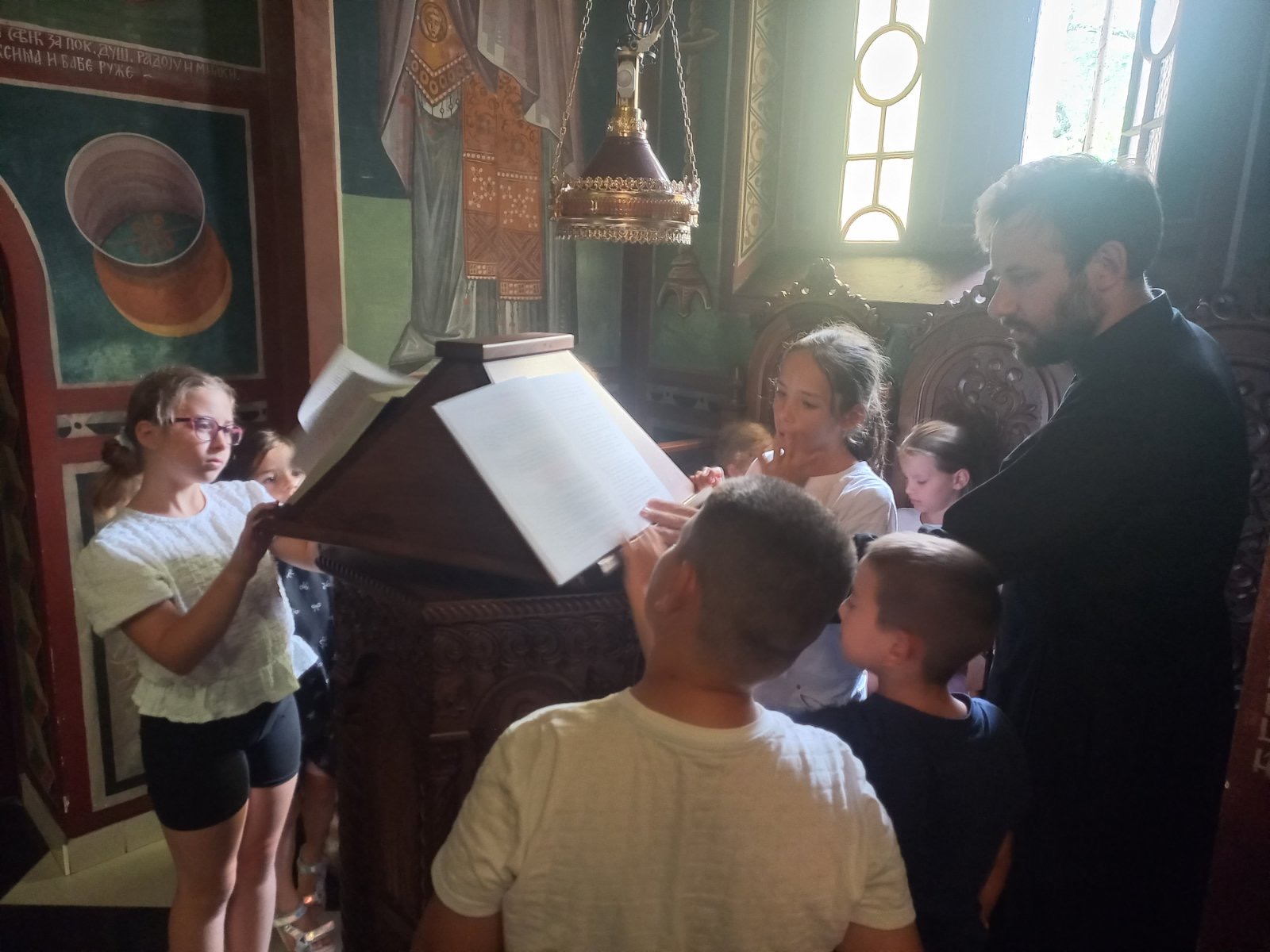 https://www.facebook.com/spcoljubljana