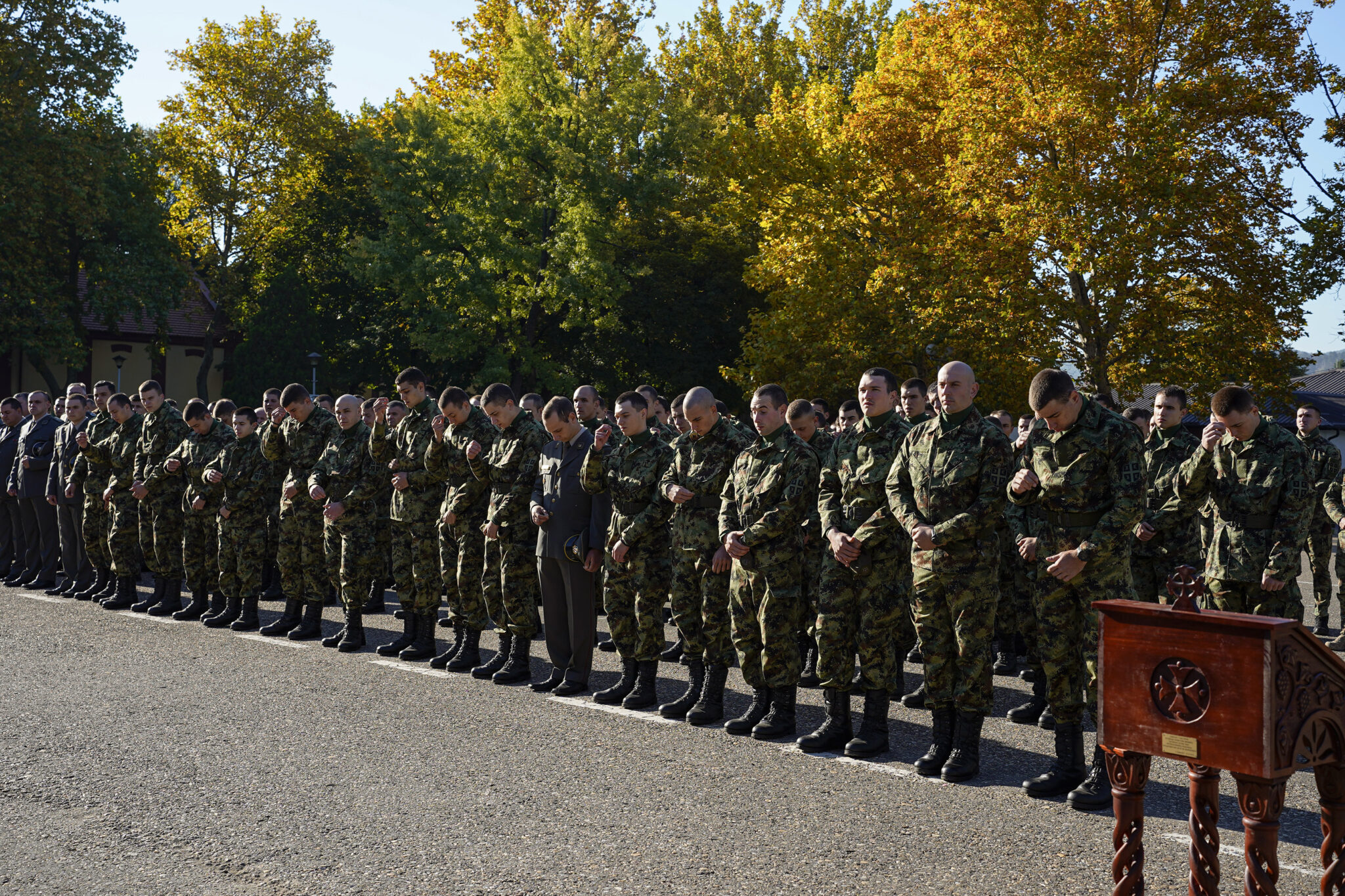 војници на литургију у ваљевској касарни