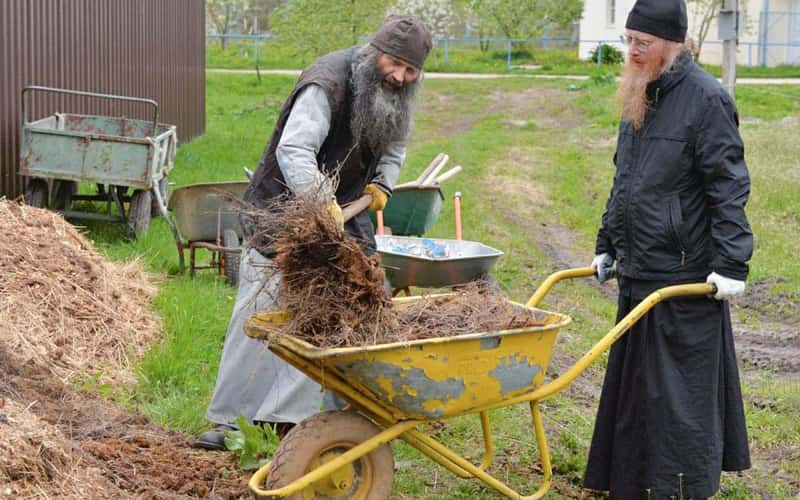епископ Јосиф можајски у раду