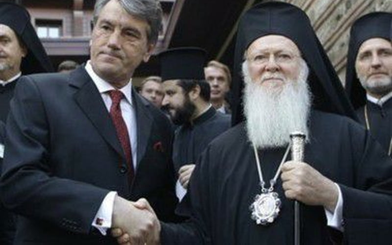 Виктор Јушченко и патријарх Вартоломеј на Фанару 2008.