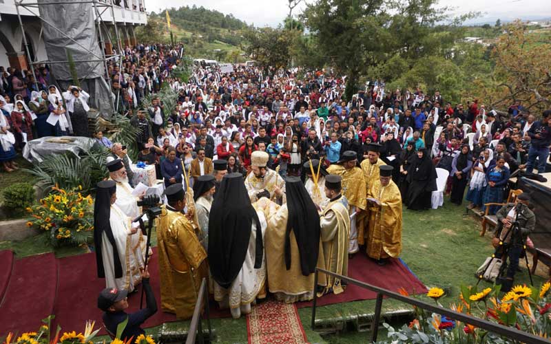 литургија на којој је Осија Пата рукоположен за епископа сасимског