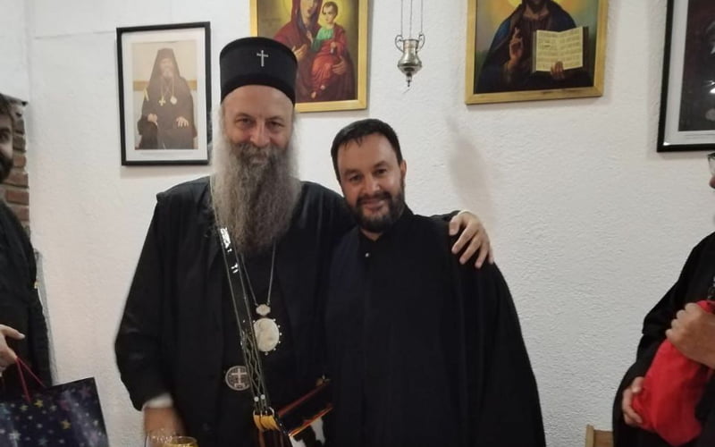 патријарх Порфирије и протосинђел Симеон Лопез